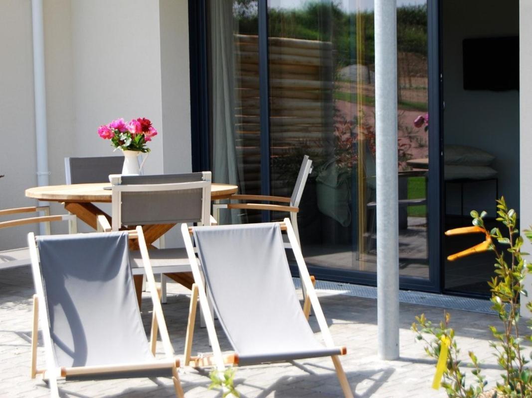 Gites & Tiny Houses Les Hauts De Toulvern Baden Quarto foto