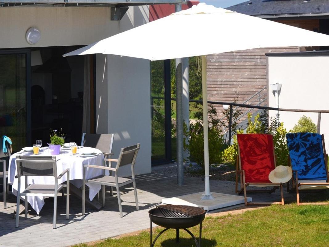 Gites & Tiny Houses Les Hauts De Toulvern Baden Quarto foto