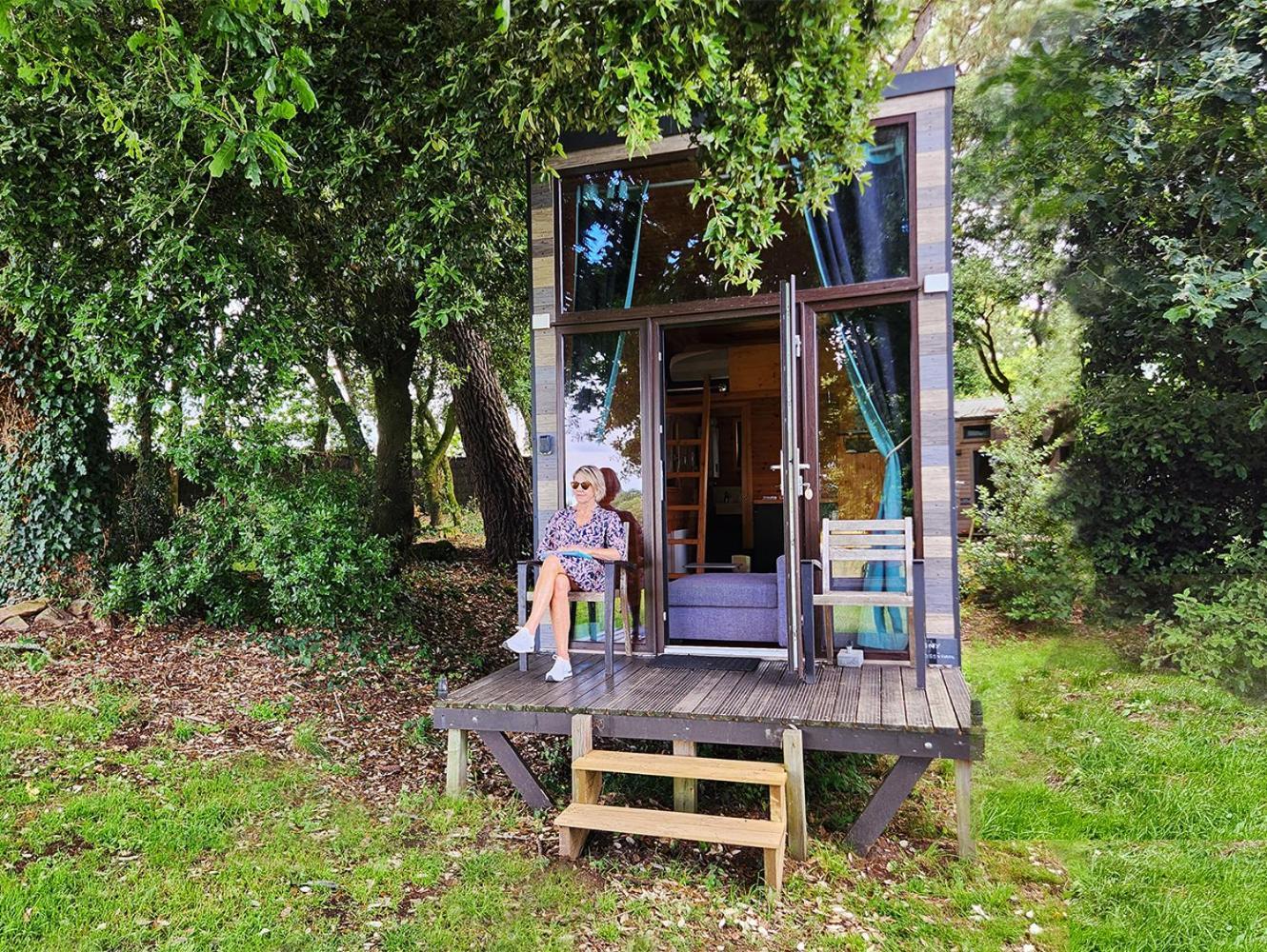 Gites & Tiny Houses Les Hauts De Toulvern Baden Quarto foto